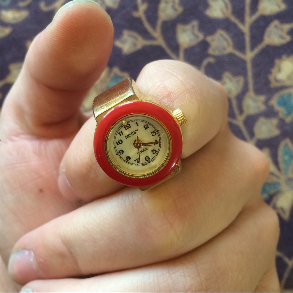 Cute vintage watch ring